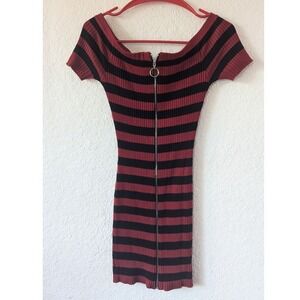 Guess Red Black Striped Dress Off Shoulder Bodycon Zip Front Mini Medium